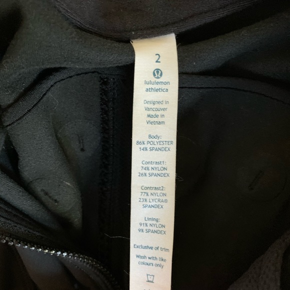 Lululemon Black Jacket Size 2 - Picture 2 of 4